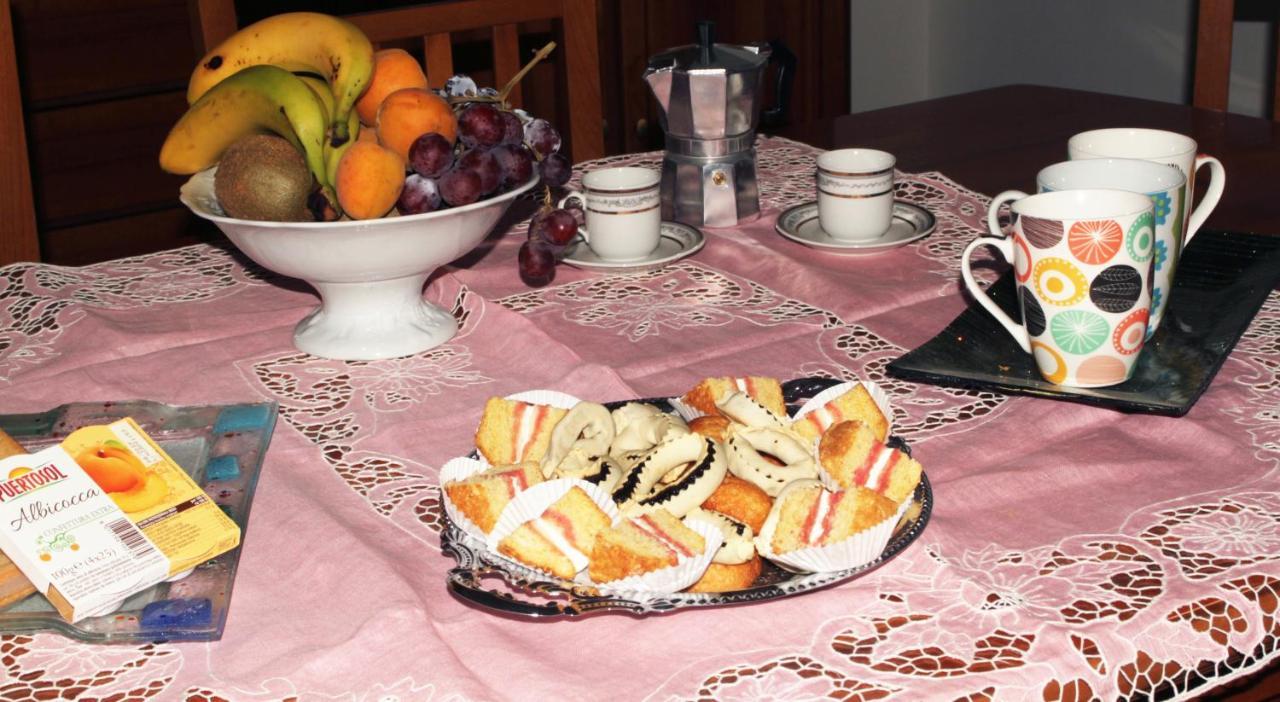 Casa Andreana Bed & Breakfast Uri Eksteriør bilde